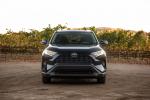 Toyota RAV4 XLE Hybrid 2018 года (NA)